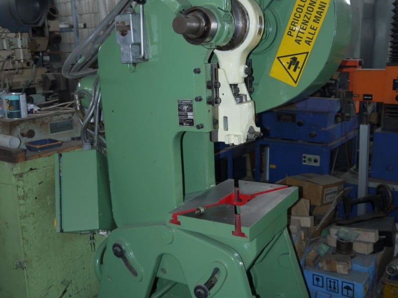 LEGNANI 2T PRESSE