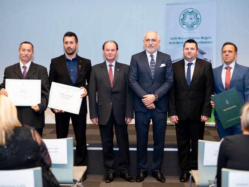 Master's degree award ceremony at GYMSKIK - 2018.11.06.
